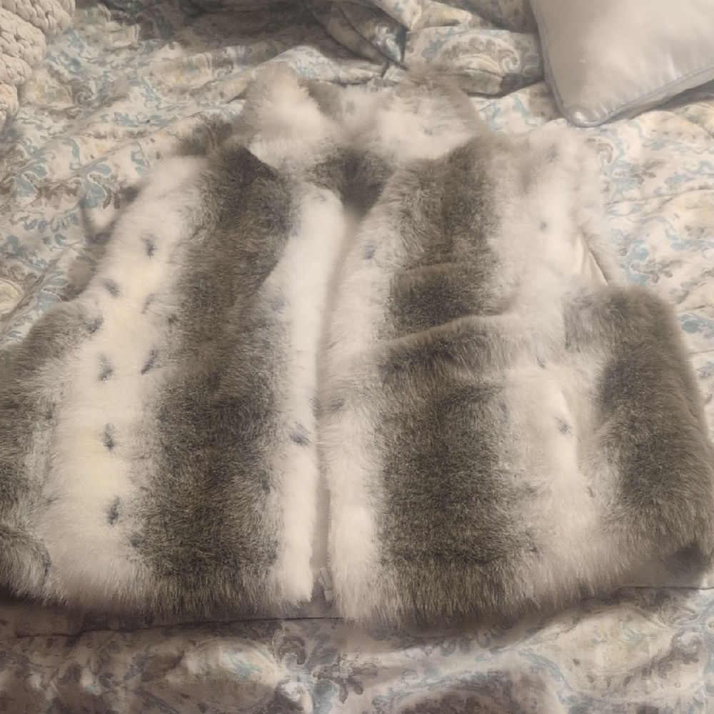 Donna Karan Cream and Gray Teddy Jacket